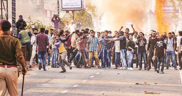 আসামে পুলিশের গুলিতে মৃত তিন আন্দোলনকারী 